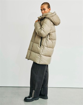 Abby WBL 3/4 Down Jakke